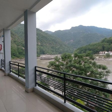 H7 Stay On The Ganges, Yoga & Spa Resort, Rishikesh Rishīkesh Exterior foto