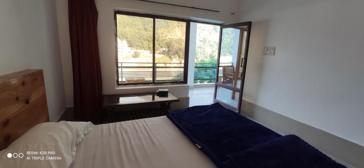 H7 Stay On The Ganges, Yoga & Spa Resort, Rishikesh Rishīkesh Exterior foto