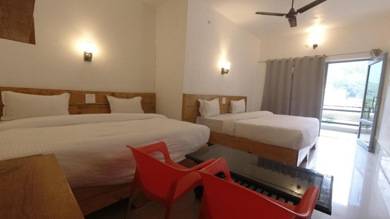 H7 Stay On The Ganges, Yoga & Spa Resort, Rishikesh Rishīkesh Exterior foto