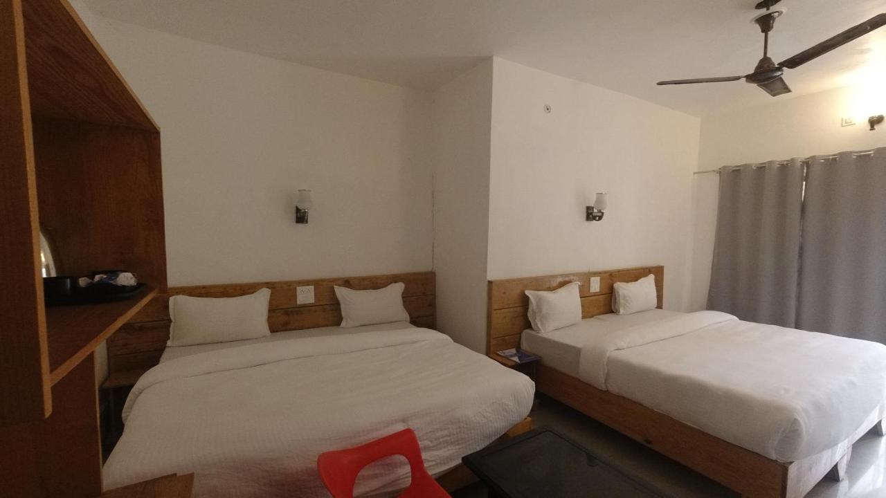 H7 Stay On The Ganges, Yoga & Spa Resort, Rishikesh Rishīkesh Exterior foto